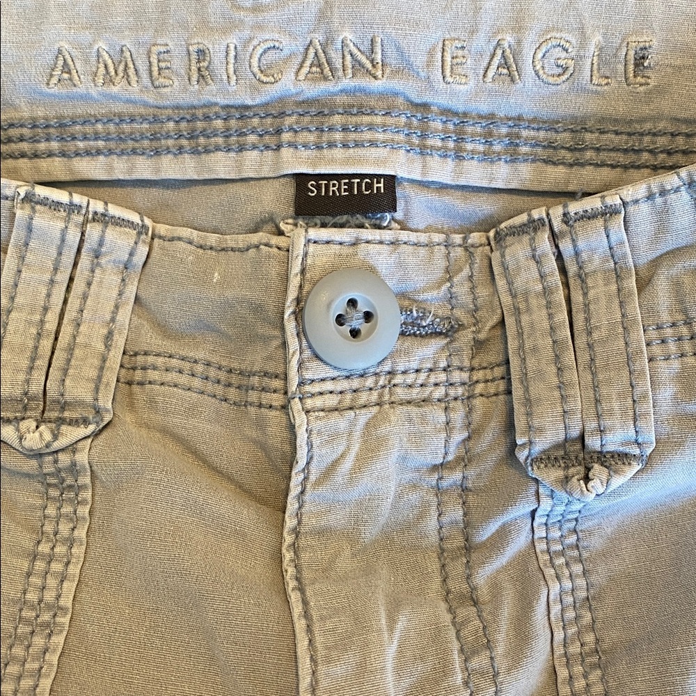 American Eagle Outfitters Light Gray Cargo Pants Women’s Size 4 - Picture 8 of 13